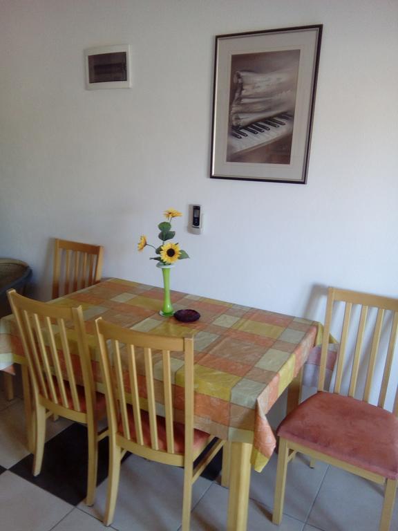 Apartmani Kapitanovic 比奥格勒·纳·莫鲁 外观 照片